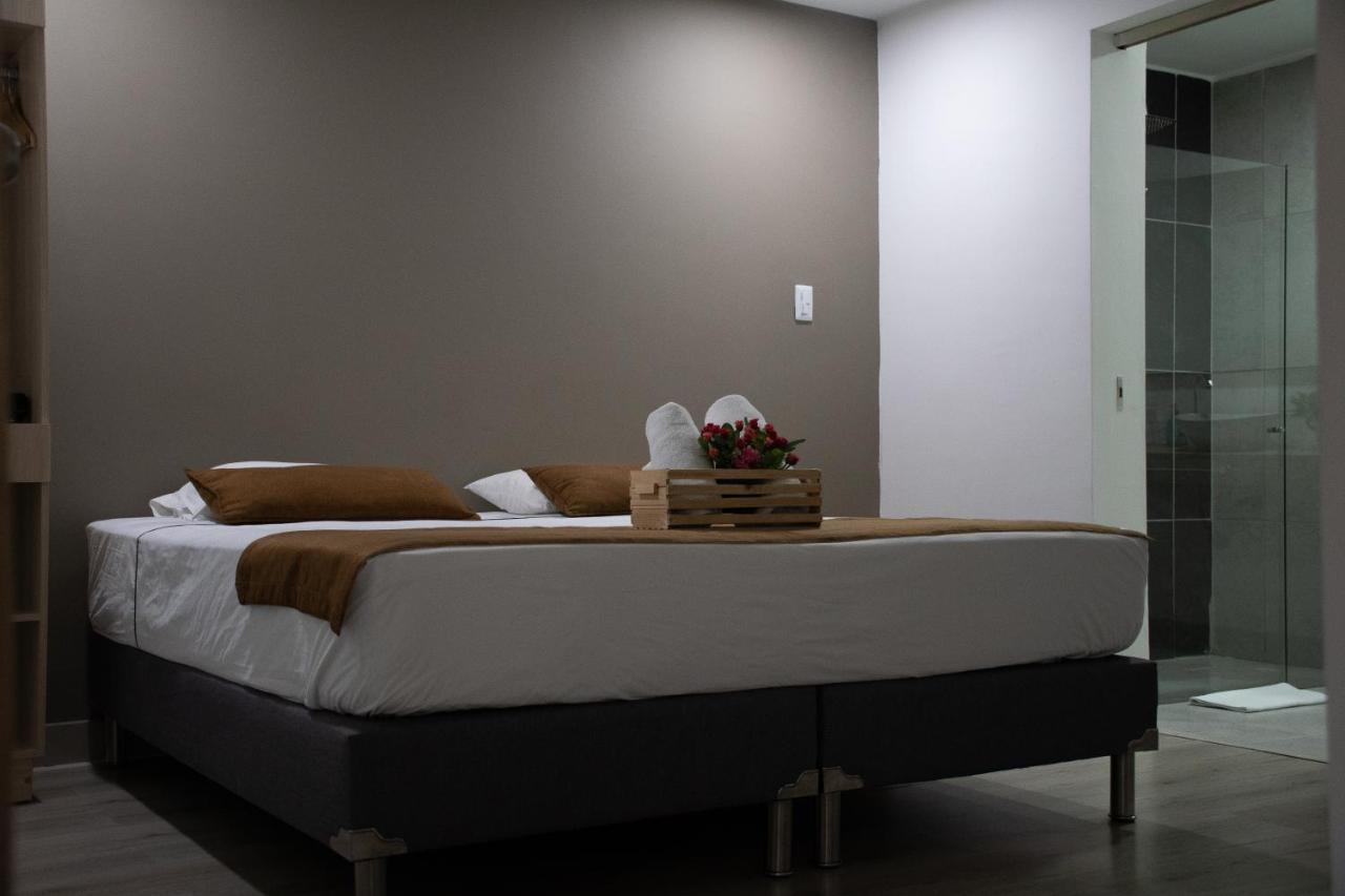 Hotel Boutique Plaza Medellín Esterno foto