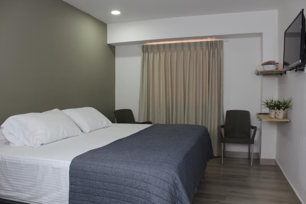 Hotel Boutique Plaza Medellín Esterno foto