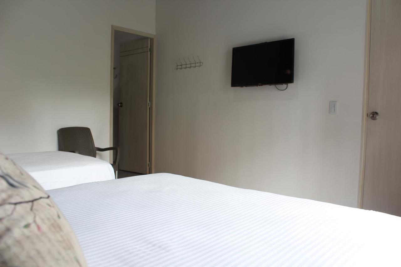 Hotel Boutique Plaza Medellín Esterno foto